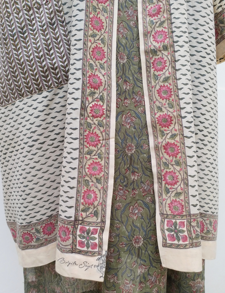 Brigitte Singh print cotton open robe