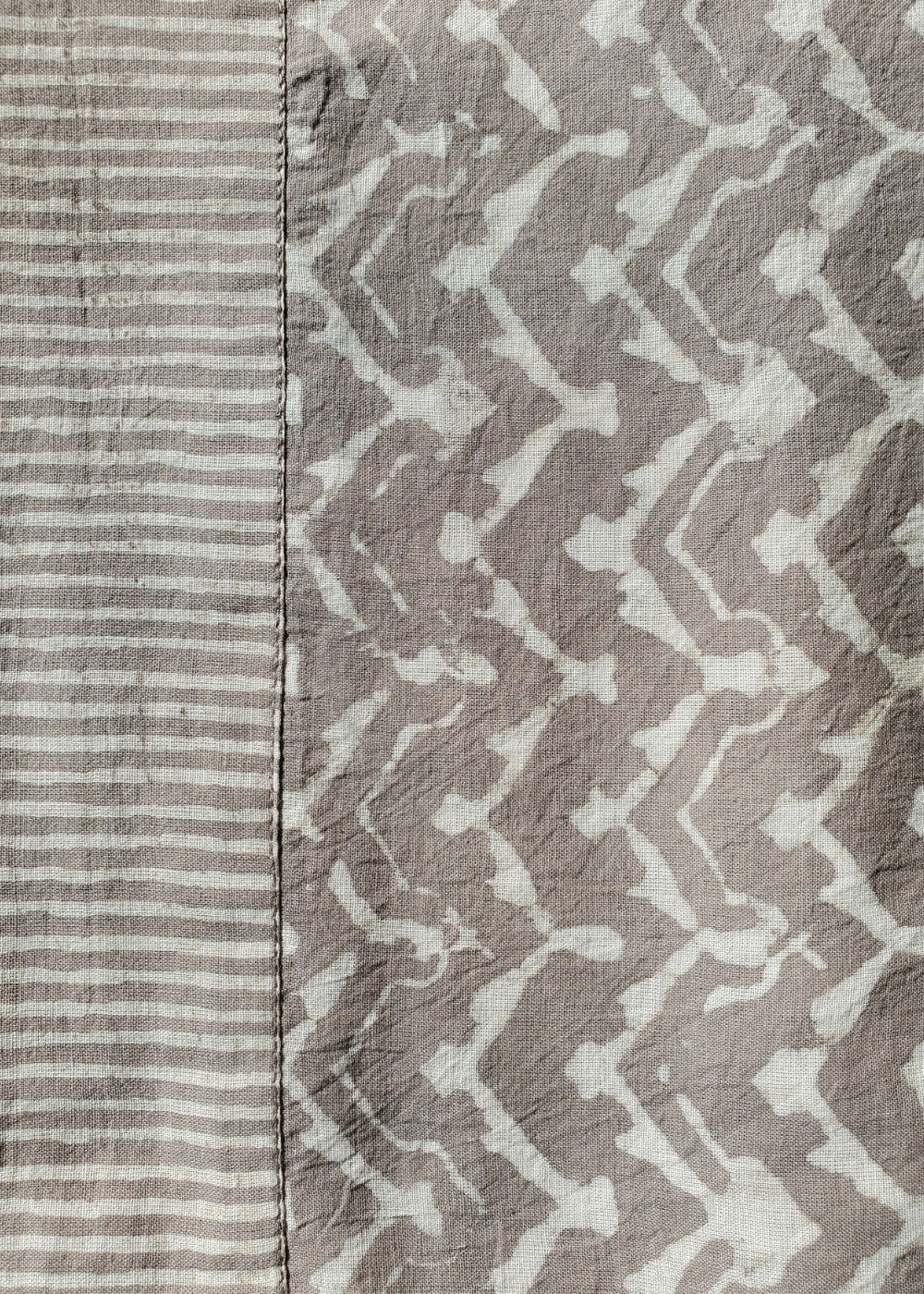 Stole Scarf in Kashish Mineral Gray Verona print