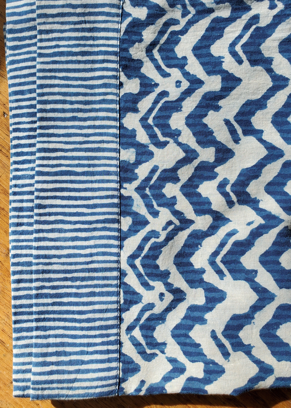 Stole Scarf in Indigo Blue Verona print