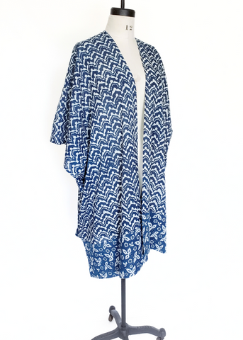 Playa Kimono in Indigo Blue Verona print