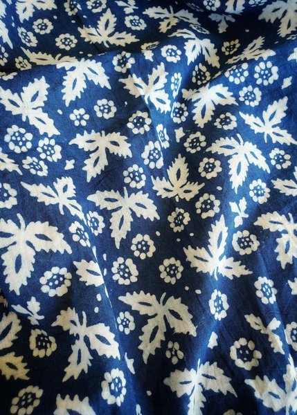 Pocket Jumper in Indigo Blue Christina print