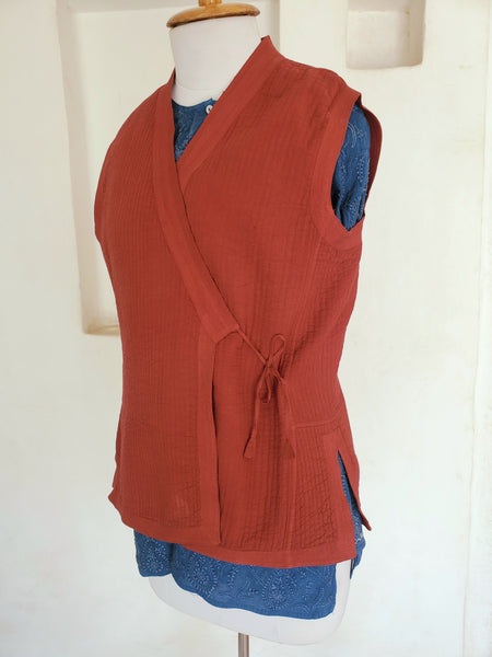 Sarah vintage quilted vest side tie rusty red