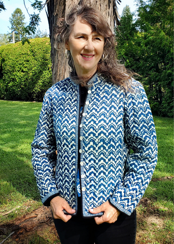 * NEW * QUILTED PARTY JACKET INDIGO BLUE VERONA PRINT