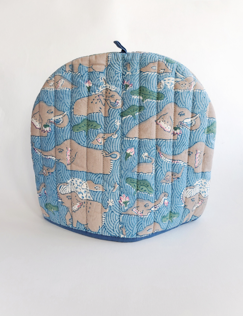 QUILTED COTTON TEA COSY