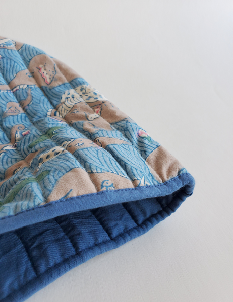 QUILTED COTTON TEA COSY