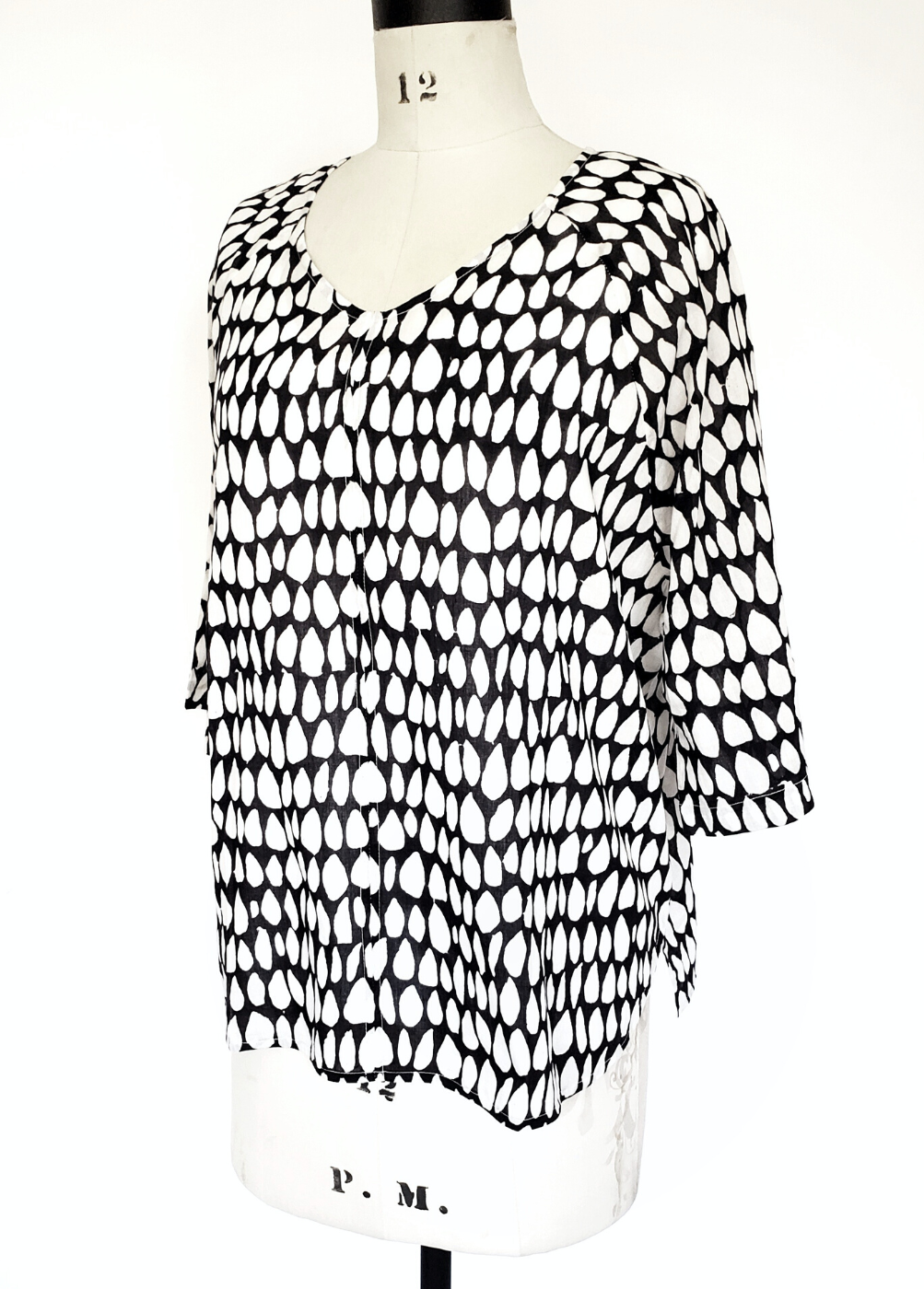 Sale price Raglan Top in Black and White Butti print