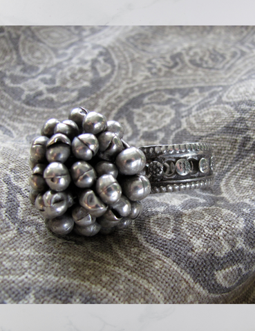 VINTAGE SILVER RING Berry ball SP-03